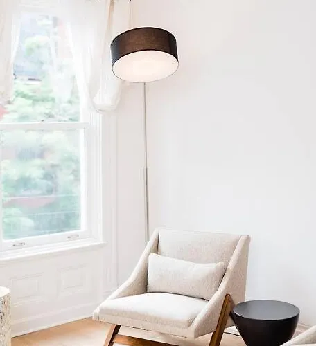 Milk Factory Reno - Amazing Location - Groupstay Apartment